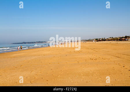 Playa de la Barrosa a Novo Sancti Petri, Costa de la Luz, Spagna Foto Stock