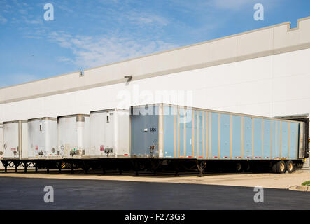Magazzino e banchine di carico logistica Foto Stock