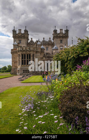 Il castello di pavimenti, Scozia Foto Stock