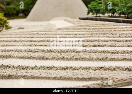 Il giardino di sabbia, noto come 'Sea di sabbia d'argento", Ginkaku-Ji, Kyoto, Giappone Foto Stock