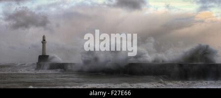Immagine panoramica di Aberdeen frangionde Foto Stock