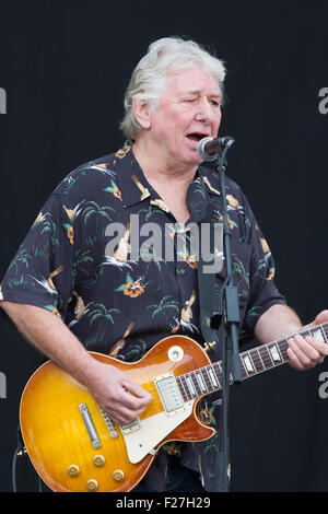 Mick Ralphs, 71, (Mott the Hoople, Bad Company), notizia 2015 Darlington Rhythm and Blues Festival con Mick Ralphs Blues Band Foto Stock