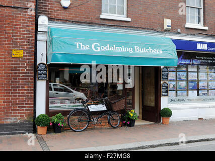 Godalming Surrey UK - Godalming macellai nella strada alta. Foto Stock