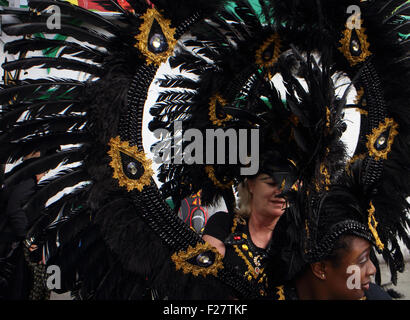 Hackney, Londra, Regno Unito. Xiii Sep, 2015. Hackney Un Carnevale 2015: Credito Emin Ozkan/Alamy Live News Foto Stock