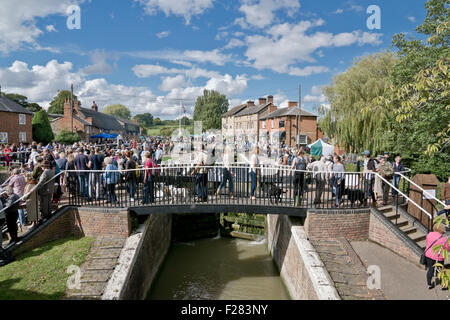 Stoke Bruerne, villaggio in guerra 1940 rievocazione.USA reenctor. © Scott Carruthers/ Foto Stock