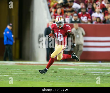 Santa Clara, CA. 3 Sep, 2015. San Francisco 49ers wide receiver DeAndrew bianco (18) in azione durante la NFL partita di calcio tra San Diego Chargers e San Francisco 49ers a Levi's Stadium di Santa Clara, CA. Il Niners sconfitto il caricabatterie 14-12. Damon Tarver/Cal Sport Media/Alamy Live News Foto Stock