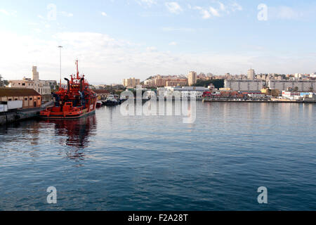 Città e il porto di Ceuta, territorio spagnolo in nord Africa, Spagna Foto Stock