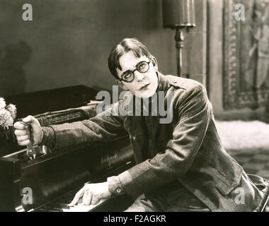 Piano tuner (OLVI008 OU115 F) Foto Stock