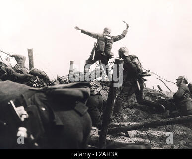 Una guerra di trincea (OLVI008 OU029 F) Foto Stock