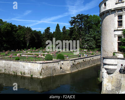 Chateau de Chenonceau,Torre Marques,Catherine giardino,della Valle della Loira,fiume Cher, Indre-et-Loire,Touraine,Francia Foto Stock