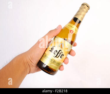 Birra Leffe Bionda- Cerveza Leffe Bionda Foto Stock