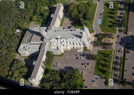 Universite Laval University Pavillon Louis-Jacques-Casault è raffigurato in questa foto aerea nella città di Québec Foto Stock