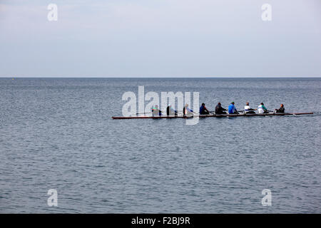 Il team di canottaggio sul mare di Trieste Foto Stock