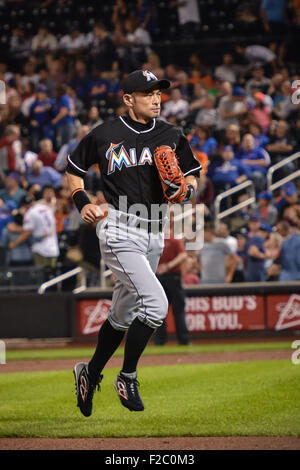 Flushing, New York, Stati Uniti d'America. Xv Sep, 2015. Ichiro Suzuki (Marlins) MLB : Ichiro Suzuki del Miami Marlins durante il Major League Baseball gioco contro i New York Mets al Citi Field di Flushing, New York, Stati Uniti . © Hiroaki Yamaguchi/AFLO/Alamy Live News Foto Stock