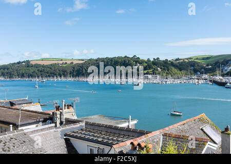 Vista di Dartmouth e il Dart Estuary dai Newcomen Road Foto Stock