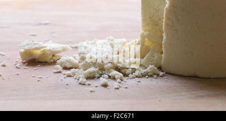 In casa il formaggio feta Foto Stock