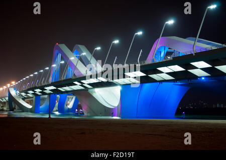 Salam ponte in Abu Dhabi, Emirati Arabi Uniti Foto Stock