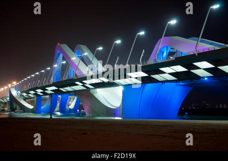 Salam ponte in Abu Dhabi, Emirati Arabi Uniti Foto Stock