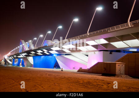 Salam ponte in Abu Dhabi, Emirati Arabi Uniti Foto Stock