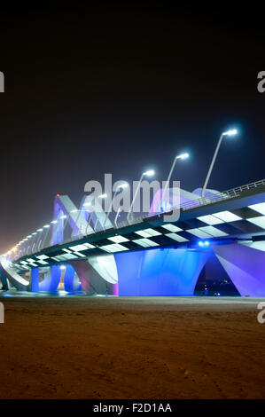 Salam ponte in Abu Dhabi, Emirati Arabi Uniti Foto Stock