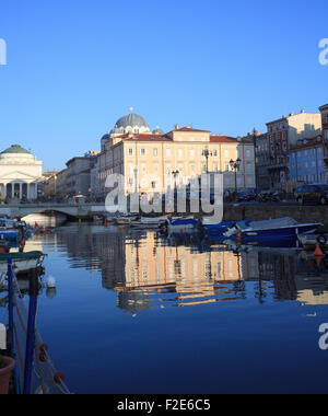 Vista del Canal Grande di Trieste, Italia Foto Stock