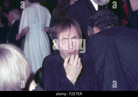 Der amerikanische Schauspieler David Carradine bei einer Abendveranstaltung, Deutschland 1970er Jahre. Attore americano David Carradine in corrispondenza di un evento serale, Germania degli anni settanta. 24x36VAID3 Foto Stock