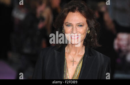 Londra, UK, UK. Xvii Sep, 2015. Jacqueline Bisset assiste la premiere europeo di 'Miss è già' a Vue Cinema Leciester Square. Credito: Ferdaus Shamim/ZUMA filo/Alamy Live News Foto Stock