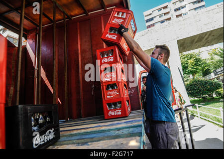 La consegna della Coca Cola-la entrega de Coca Cola Foto Stock