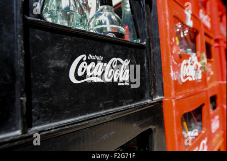 La consegna della Coca Cola-la entrega de Coca Cola Foto Stock