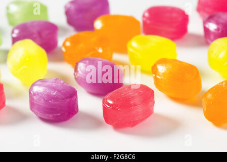 Aromatizzate alla frutta hard candy scende Foto Stock