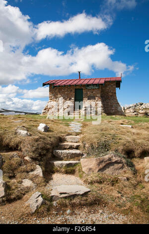 Del marinaio rifugio è un rifugio alpino e memorial situato nel Kosciuszko National Park New South Wales, Australia. Foto Stock