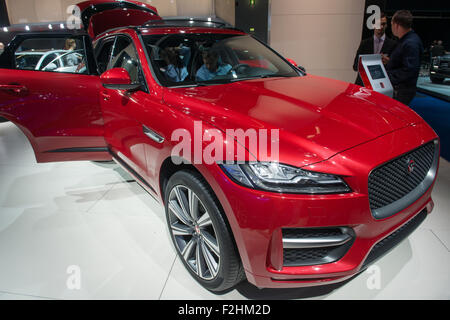 Frankfurt International Motor Show (IAA) 2015. Jaguar F-ritmo - premiere mondiale. Foto Stock