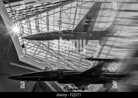 Aeromobili sul display al California Science Center di Los Angeles, California, Stati Uniti d'America Foto Stock