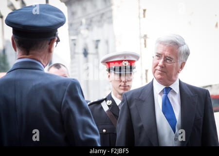 Londra, Regno Unito. Xx Settembre, 2015. Il segretario di Stato per la difesa Michael Fallon assiste Battaglia di Bretagna Servizio di Ringraziamento nella chiesa Casa, Westminster Credito: Guy Corbishley/Alamy Live News Foto Stock