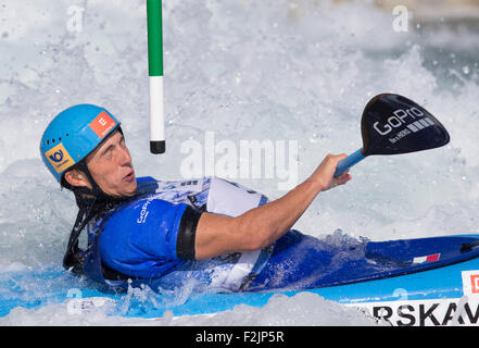 Lee Valley, Londra, Regno Unito. Xx Settembre, 2015. ICF Canoa Slalom campionato del mondo. Il giorno 5. K1 uomini, Jiri Prskavec (CZE) 2013 e 2014 Campione Europeo durante il K1 uomini semi-finale. Credito: Azione Sport Plus/Alamy Live News Foto Stock