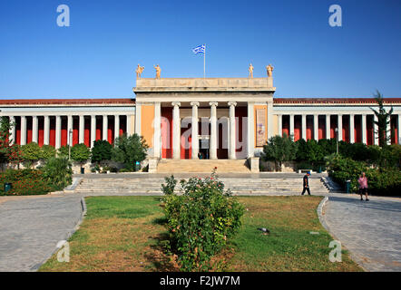 Il Museo Archeologico Nazionale, probabilmente il più importante museo di Atene in Grecia. Foto Stock