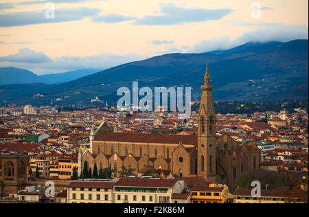 Vista della Basilica di San Lorenzo in Firenze, Toscana. Italia Foto Stock