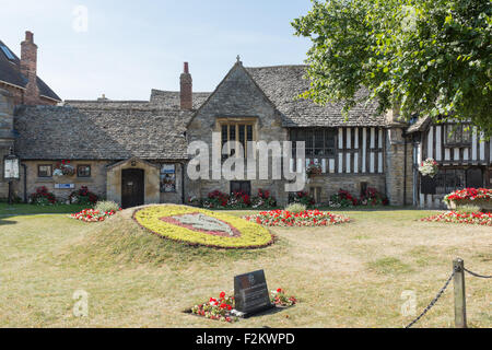 Almonry informazioni turistiche e il centro del patrimonio presso la Abbey Mews a Evesham, Worcestershire Foto Stock