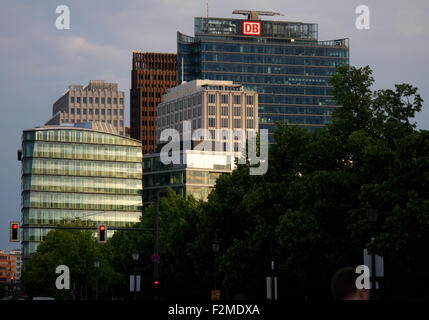 Hochhaeuser am Potsdamer Platz di Berlino. Foto Stock