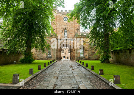 Il Gatehouse of University College Durham Castle, Durham, England, Regno Unito Foto Stock