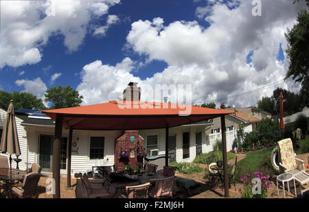 Suburban backyard Long Island New York Foto Stock