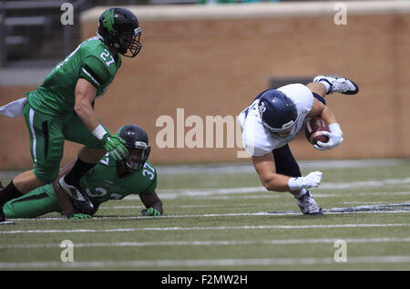 Sett. 19, 2015 - Denton, TX, Stati Uniti d'America - 19 Settembre 2015: riso gufi stretto fine Connor cella #87 durante il NCAA Football gioco tra il riso gufi e il nord Texas significa verde a Apogee Stadium di Denton, TX. Credito: JP Waldron/ZumaPress (credito Immagine: © Jp Waldron via ZUMA filo) Foto Stock