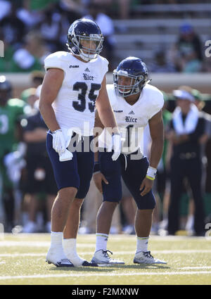 Denton, TX, Stati Uniti d'America. Xix Sep, 2015. 19 settembre 2015: riso gufi running back Luca Turner #35 durante il NCAA Football gioco tra il riso gufi e il nord Texas significa verde a Apogee Stadium di Denton, TX. Credito: JP Waldron/ZumaPress © Jp Waldron/ZUMA filo/Alamy Live News Foto Stock