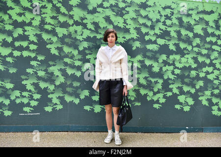 Electra arrivando al Erdem pista visualizza durante la London Fashion Week - Settembre 21, 2015 - Foto: Pista Manhattan/Celine Gaille***per solo uso editoriale*** Foto Stock