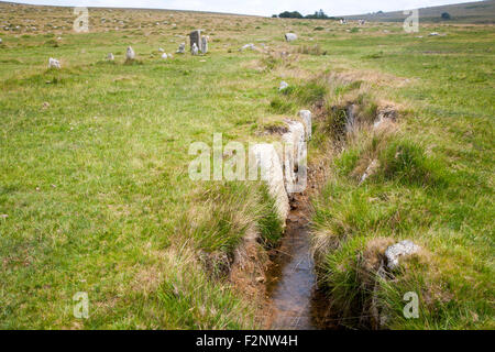 Pietre permanente a Merrivale complesso cerimoniale parco nazionale di Dartmoor, Devon, Inghilterra, Regno Unito Foto Stock