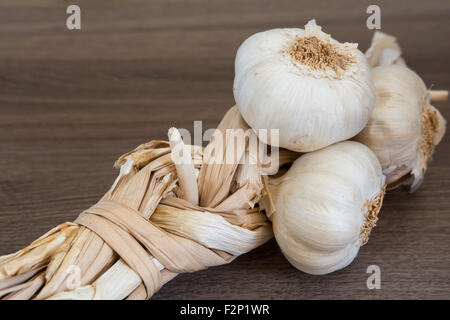 Organici di treccia di aglio Foto Stock