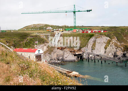 Costruzione di St Giustiniano vita nuova Stazione delle Barche, Pembrokeshire Coast, Wales UK Foto Stock