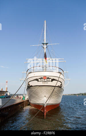 A poppa della tre-mast barque Gorch Fock I Stralsund, Meclemburgo-Pomerania, Germania Foto Stock