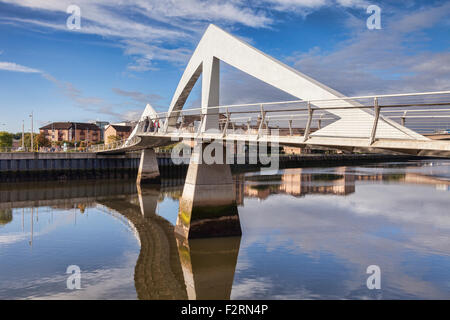 Tradeston e Ponte sul fiume Clyde, Glasgow, Scotland, Regno Unito. Foto Stock