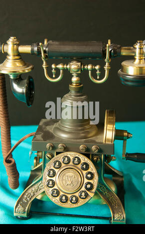 Close up abstract di un vecchio stile pulsante telefono di casa Foto Stock